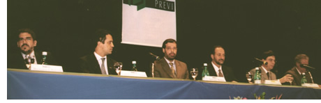 A partir da esquerda, Renato Chaves, Luiz Carlos Aguiar, Sérgio Rosa e os presidentes, Cassio Casseb (BB), Rubens Rogrigues Filho (Conselho Deliberativo da PREVI) e Ubaldo Evangelista Neto(Conselho Fiscal da PREVI) / Foto: PR de Bruno