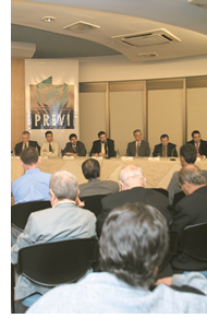Dirigentes da PREVI discutiram o novo indexador com representantes de sindicatos e entidades do funcionalismo  no dia 2/7 / Foto: Américo Vermelho